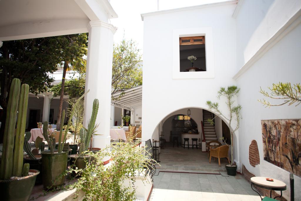 Casa Oaxaca Hotel Exterior photo